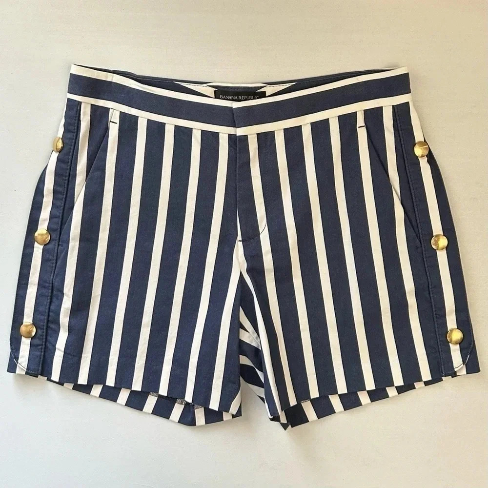 Banana Republic Ryan Shorts Blue White Stripes Gold Buttons Size 0 - Picture 7 of 14